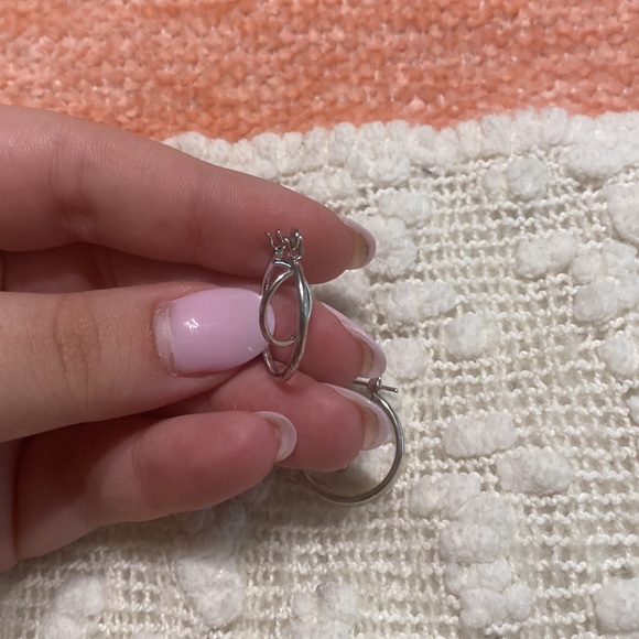 Silver earrings - Picture 2 of 2